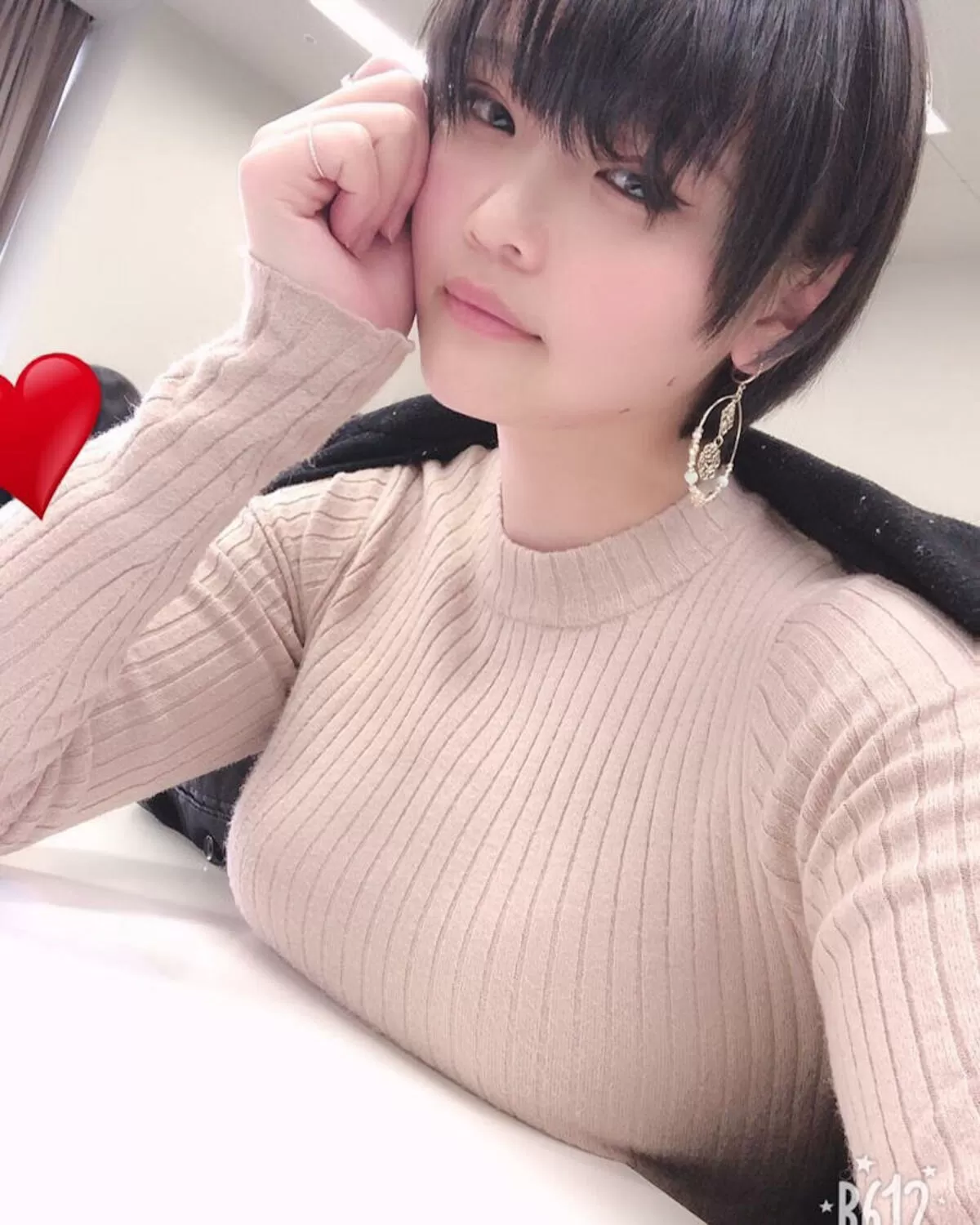 ニット巨乳エロ画像006