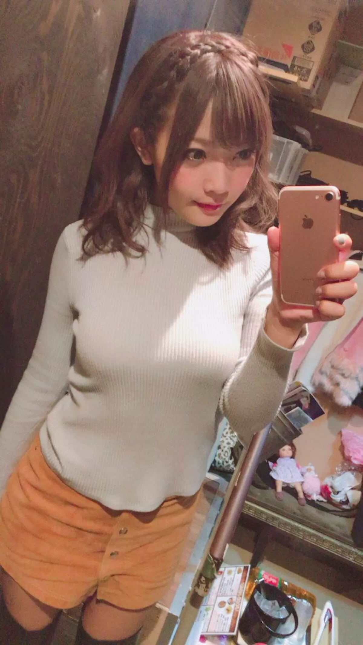 ニット巨乳エロ画像084