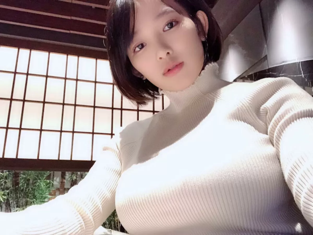 ニット巨乳エロ画像089