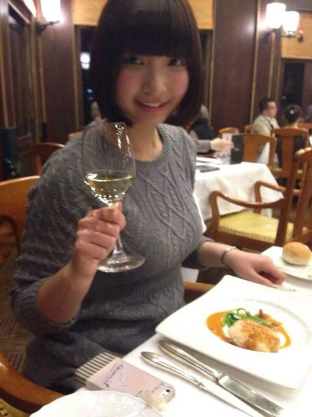 ニット巨乳エロ画像094