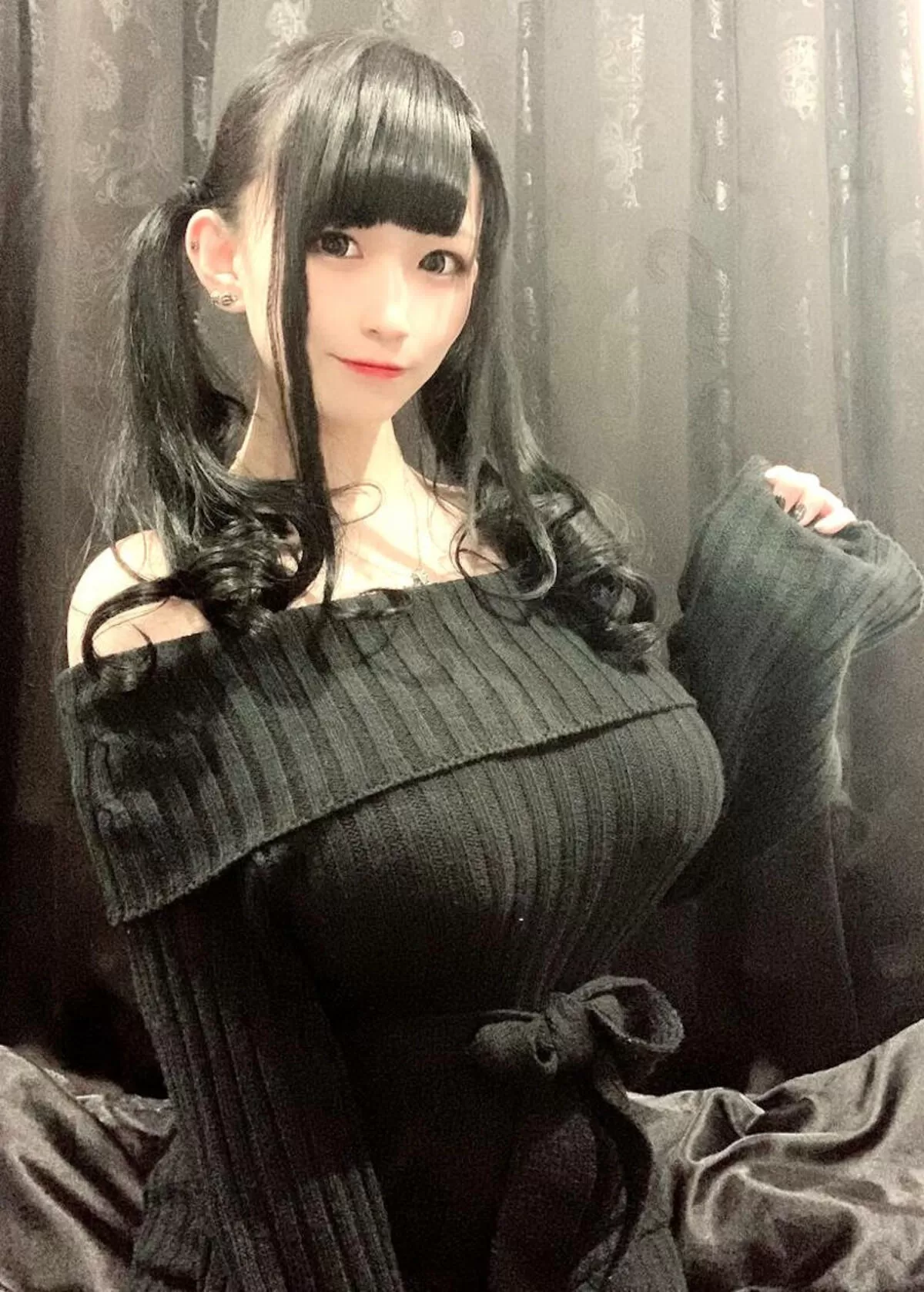 ニット巨乳エロ画像126