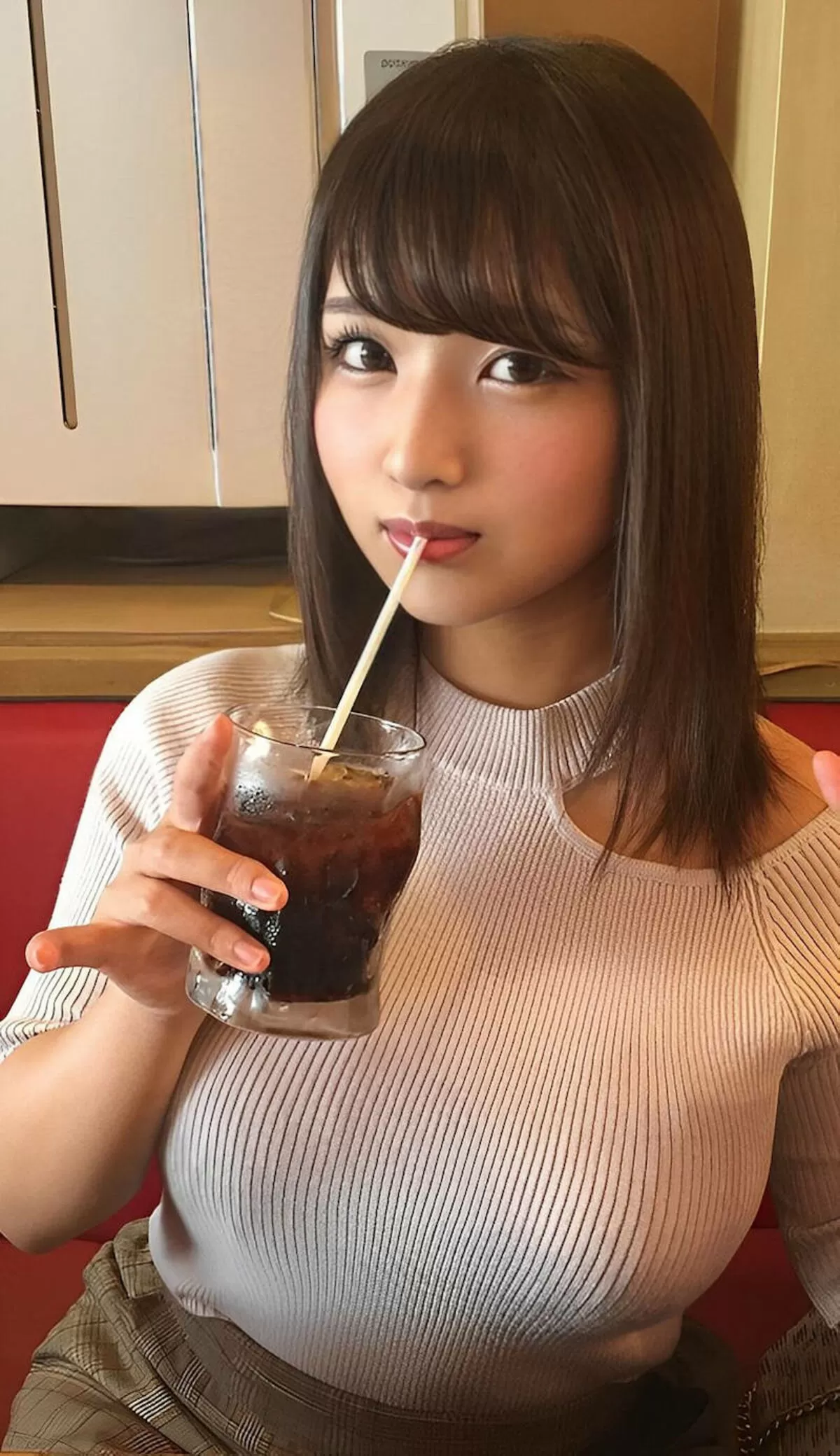 ニット巨乳エロ画像136