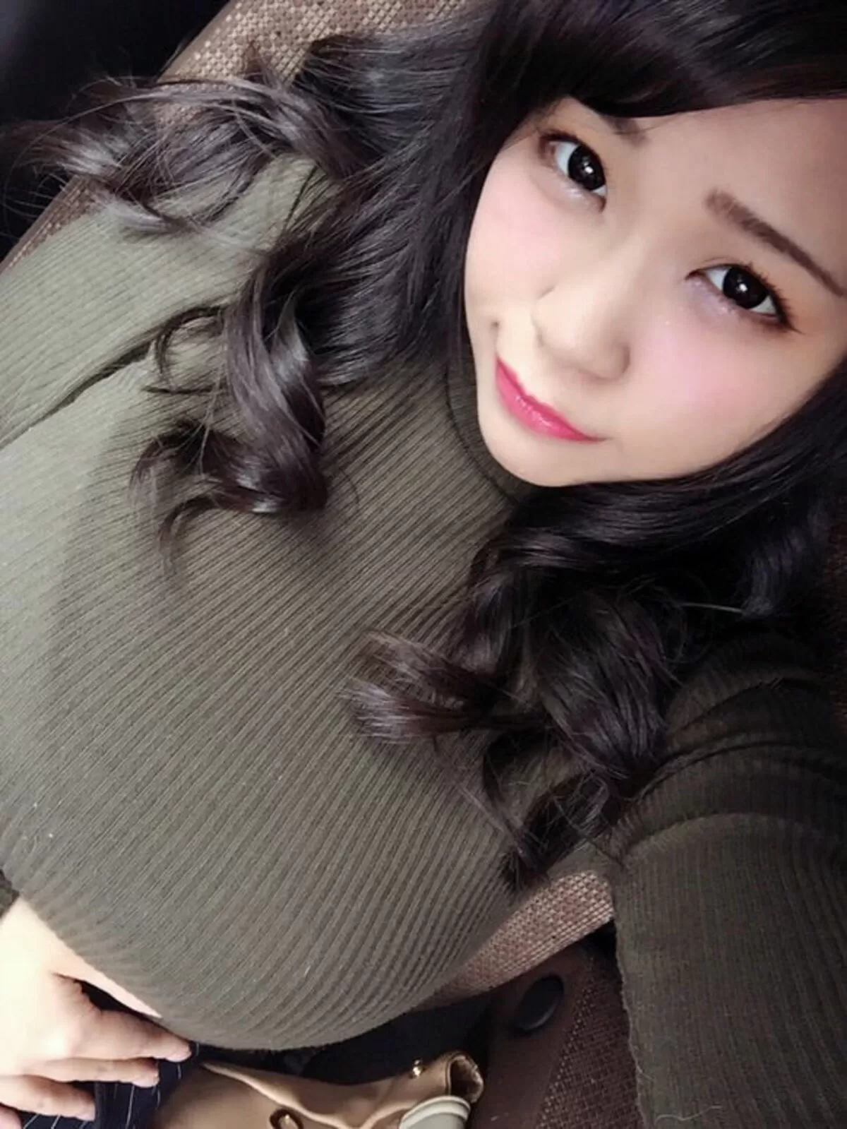 ニット巨乳エロ画像204