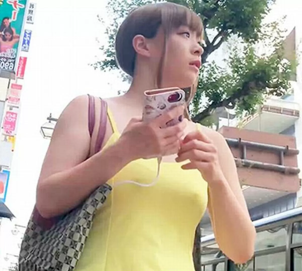 胸ポチエロ画像084