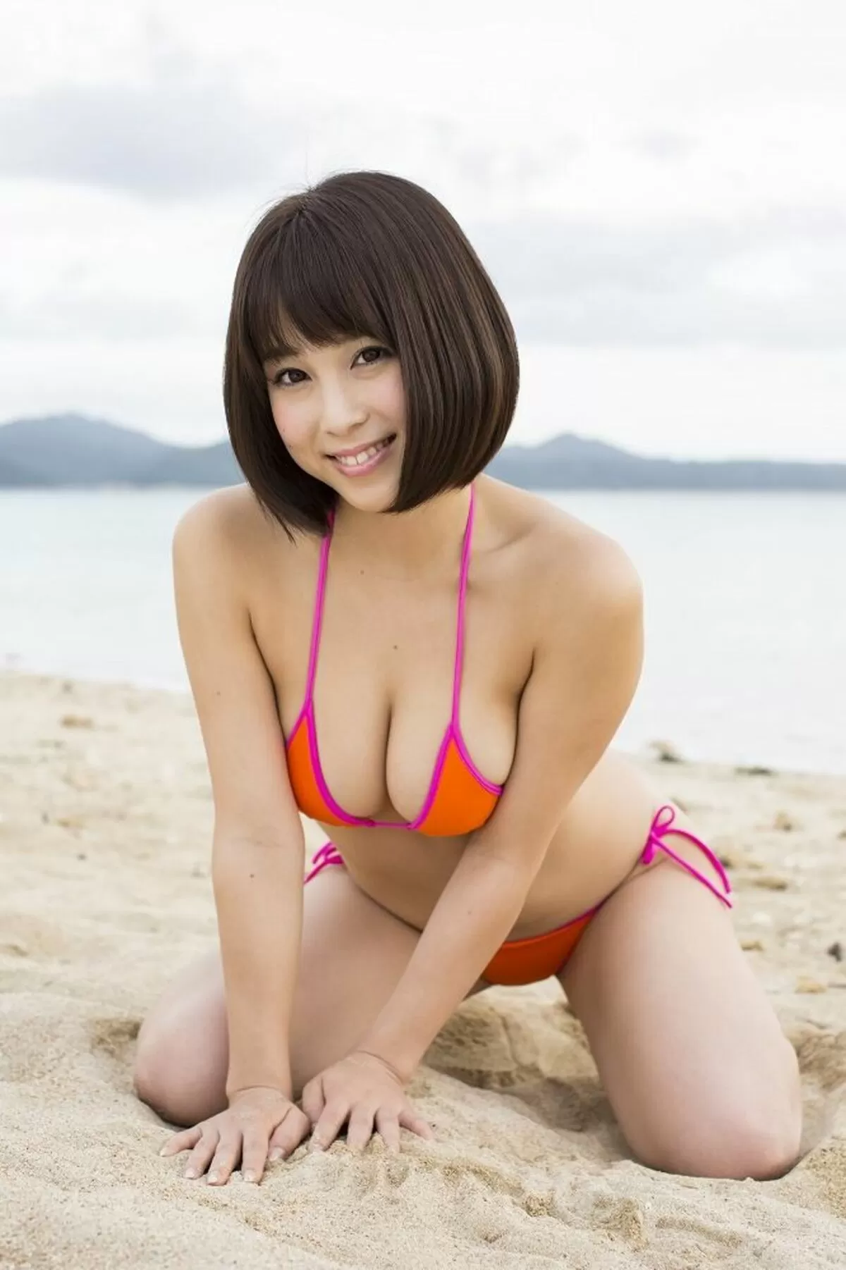 犬童美乃梨エロ画像079