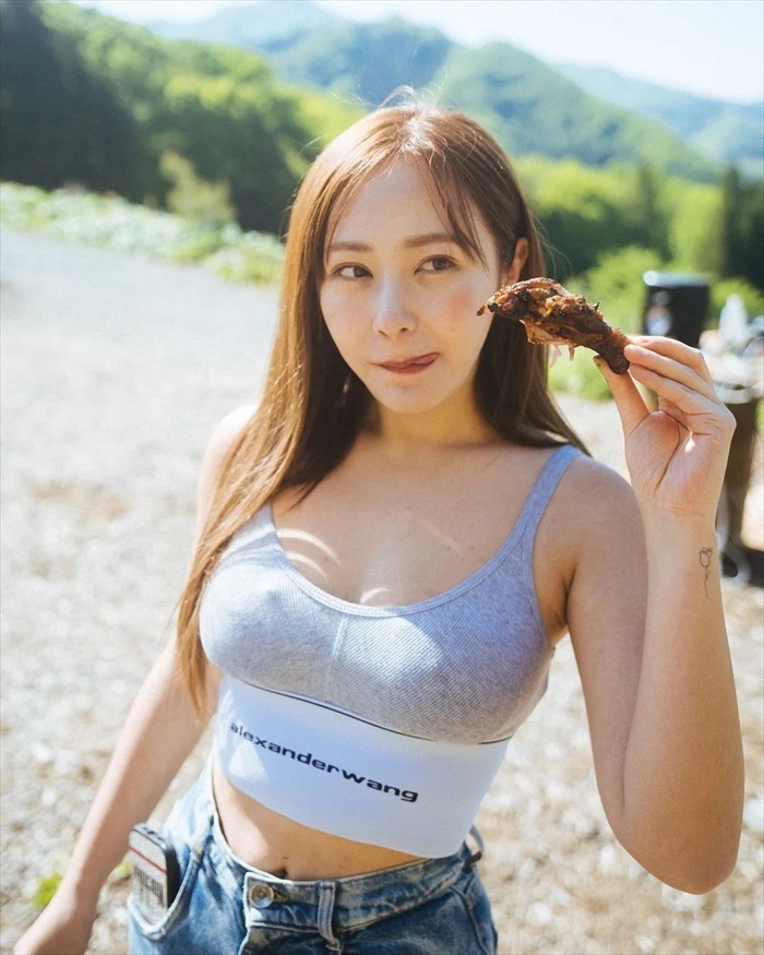 橋本甜歌エロ画像095