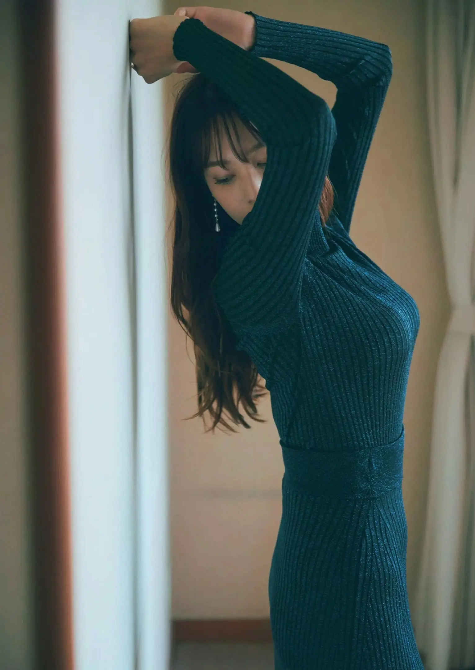 鷲見玲奈エロ画像030