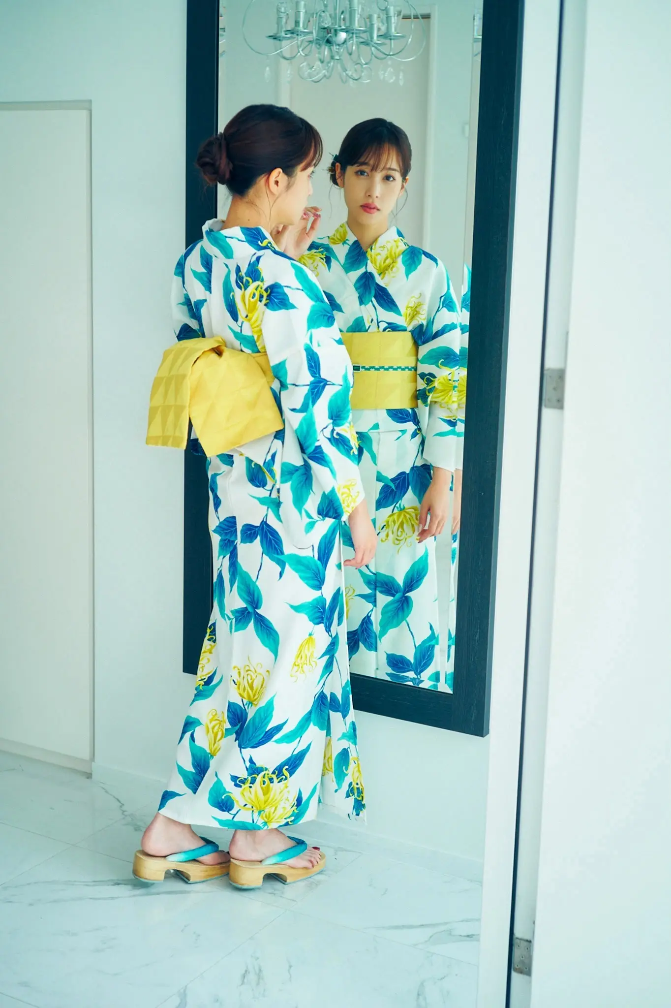 鷲見玲奈エロ画像100