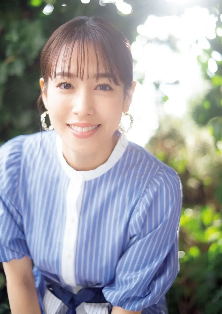 鷲見玲奈エロ画像111