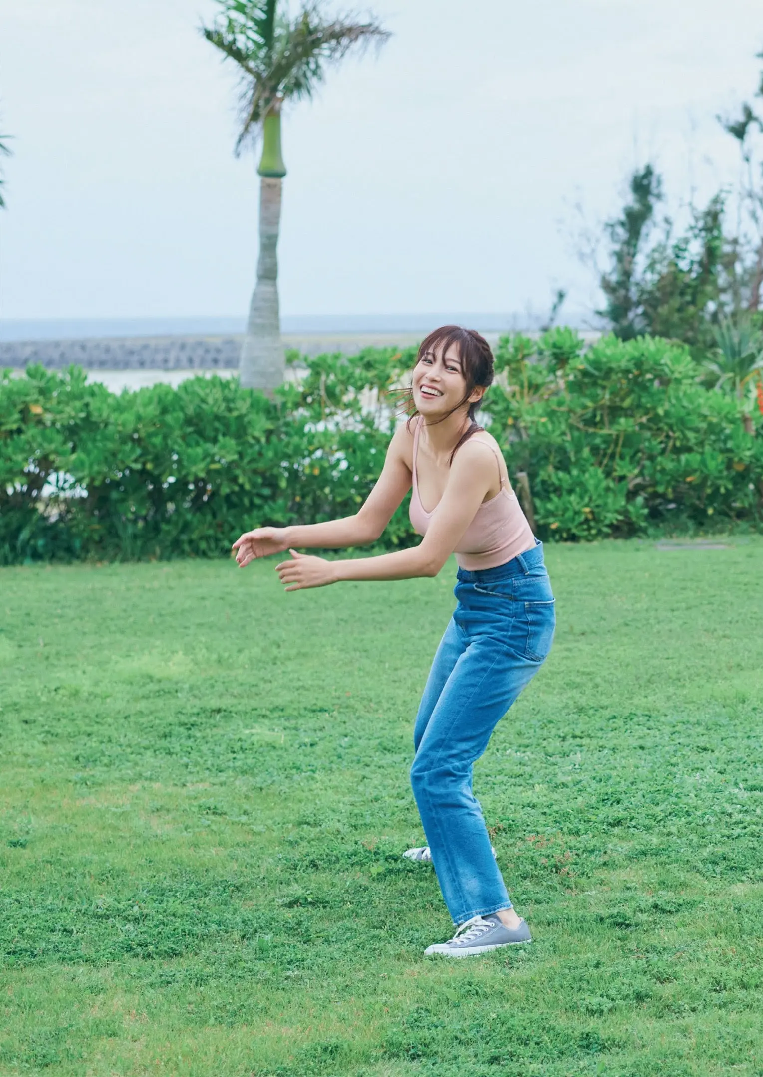 鷲見玲奈エロ画像171