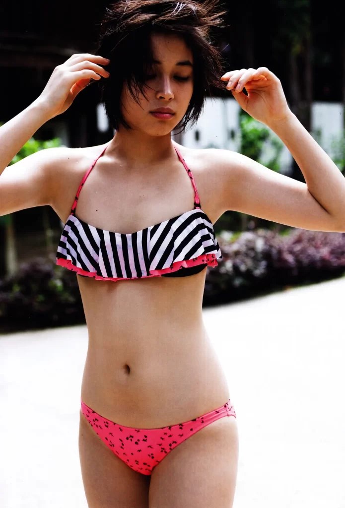 広瀬アリス グラビア5