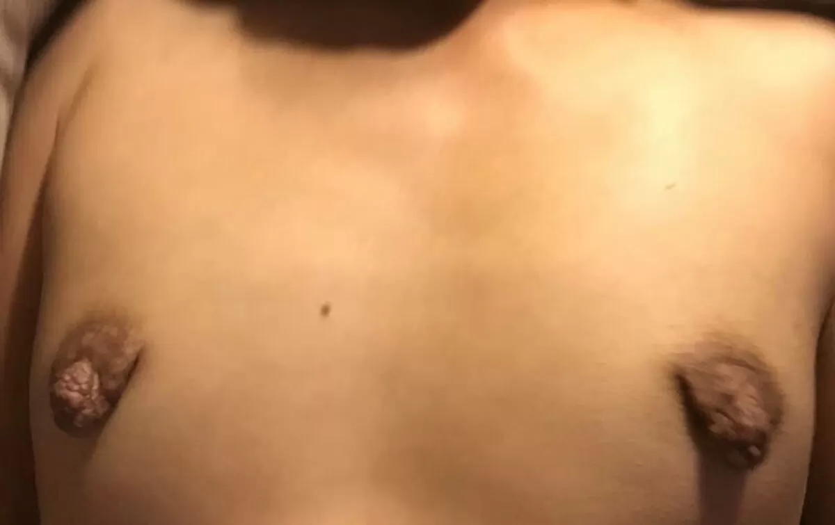 熟女乳首エロ画像072