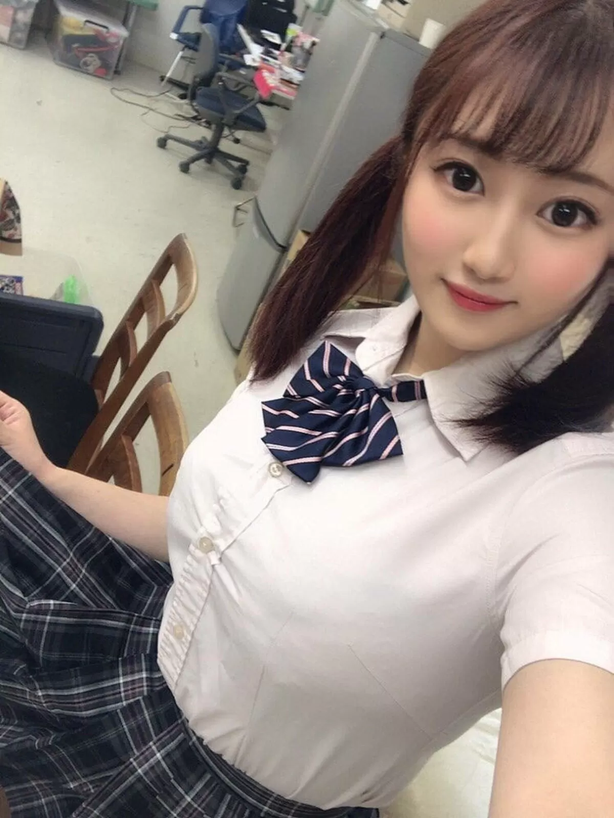 巨乳JKエロ画像109