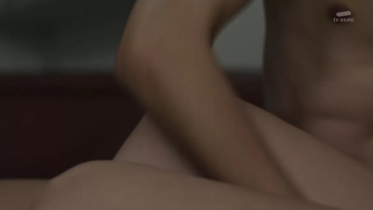 篠田麻里子エロ画像023