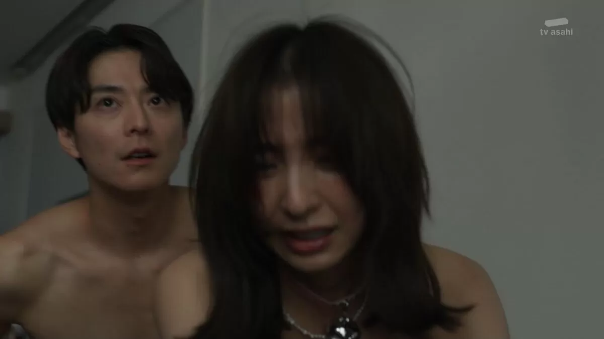 篠田麻里子エロ画像026