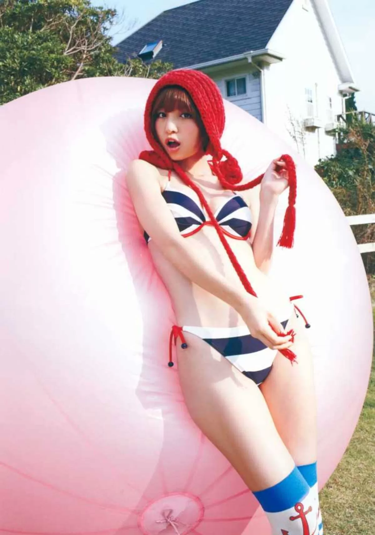 篠田麻里子エロ画像102