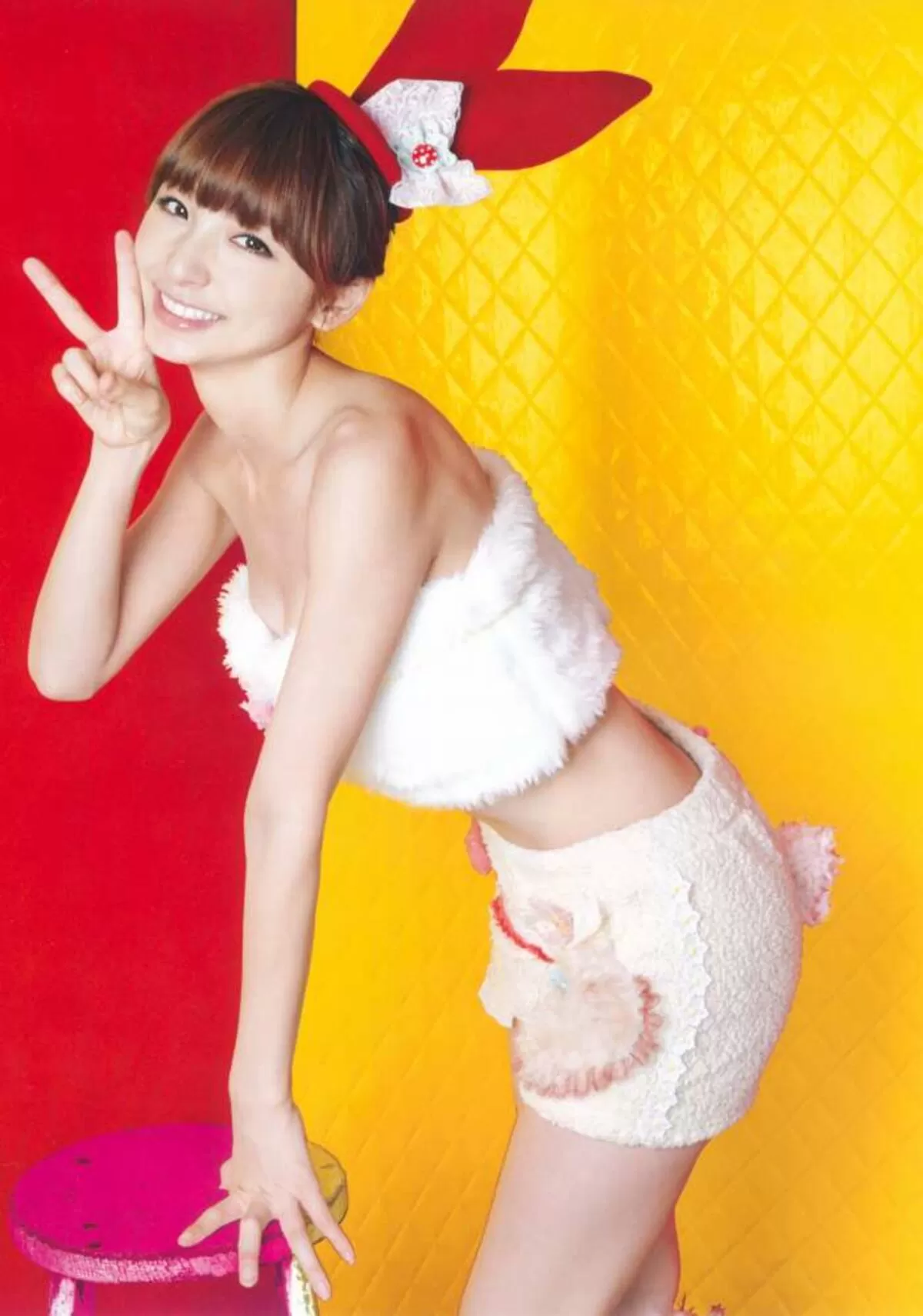 篠田麻里子エロ画像106