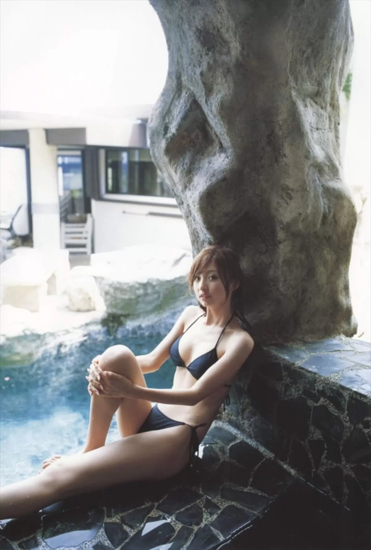 篠田麻里子エロ画像146