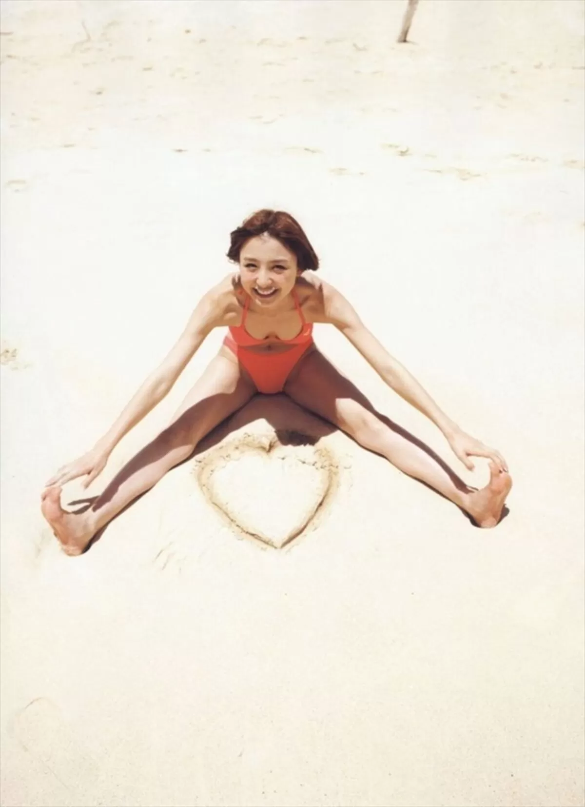 篠田麻里子エロ画像188