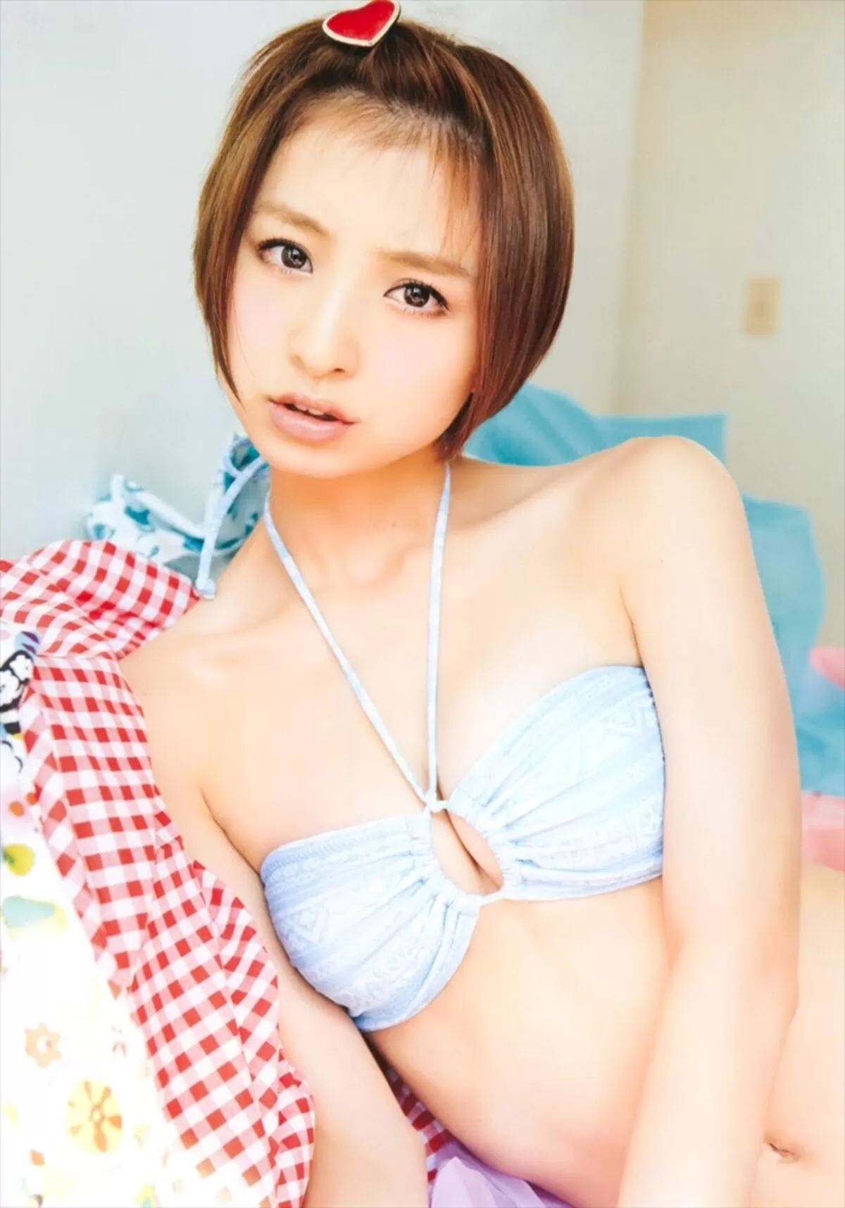 篠田麻里子エロ画像250