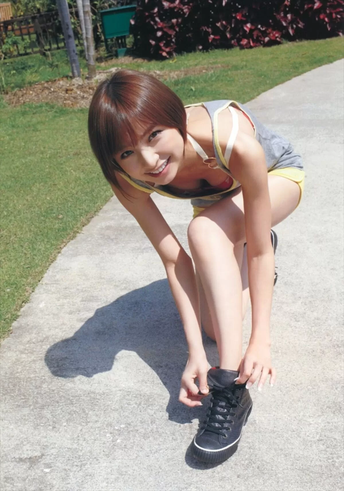 篠田麻里子エロ画像273