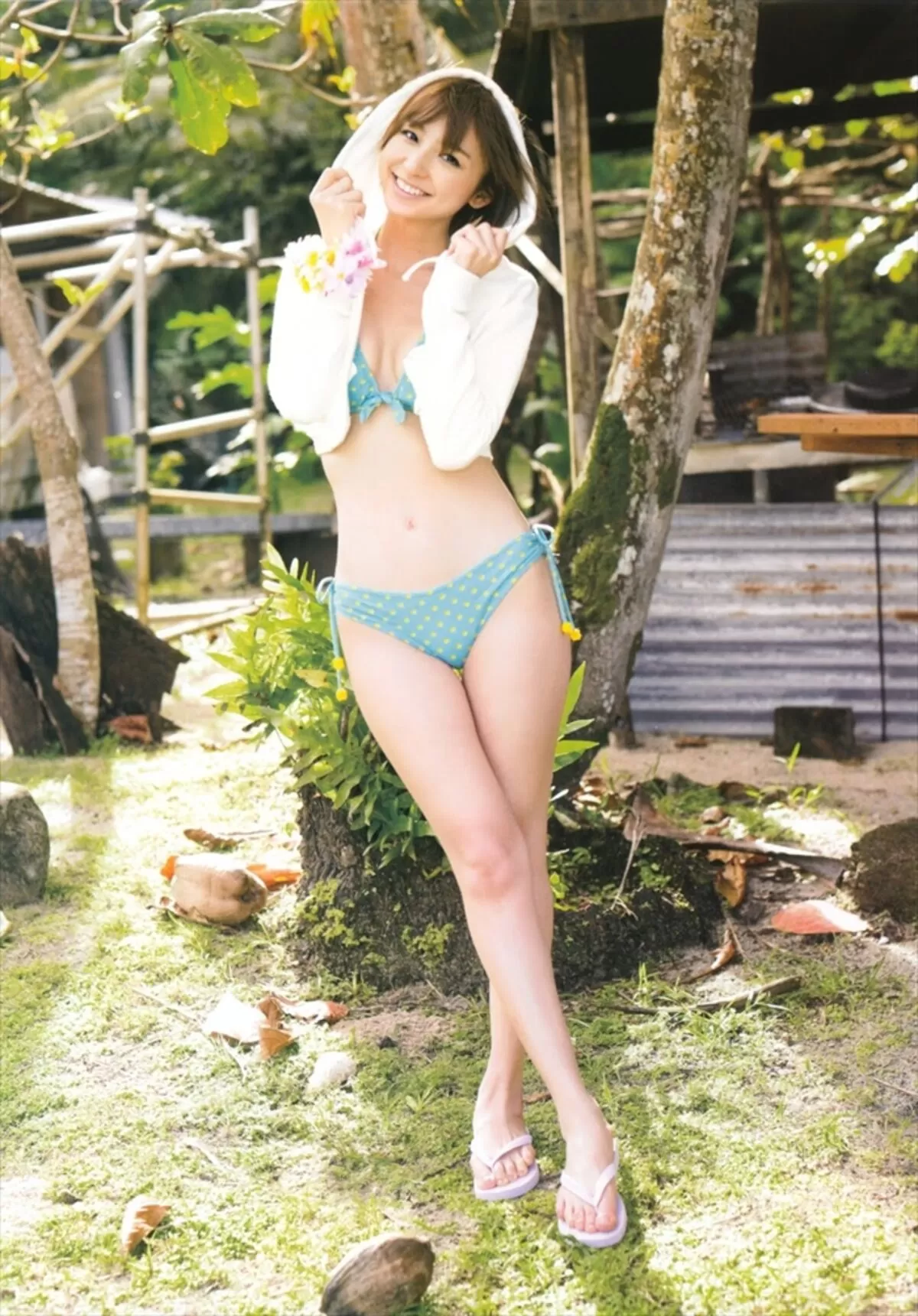 篠田麻里子エロ画像282