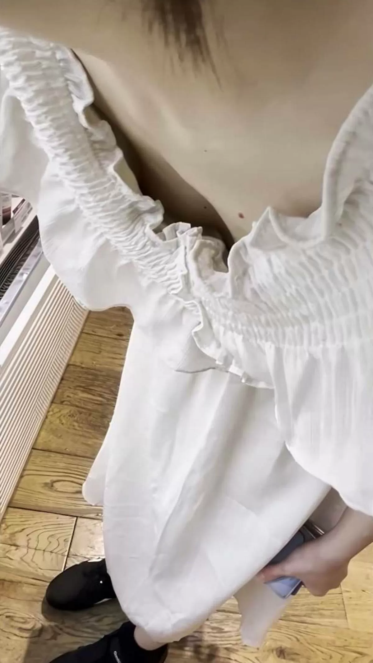 前屈み胸チラエロ画像060