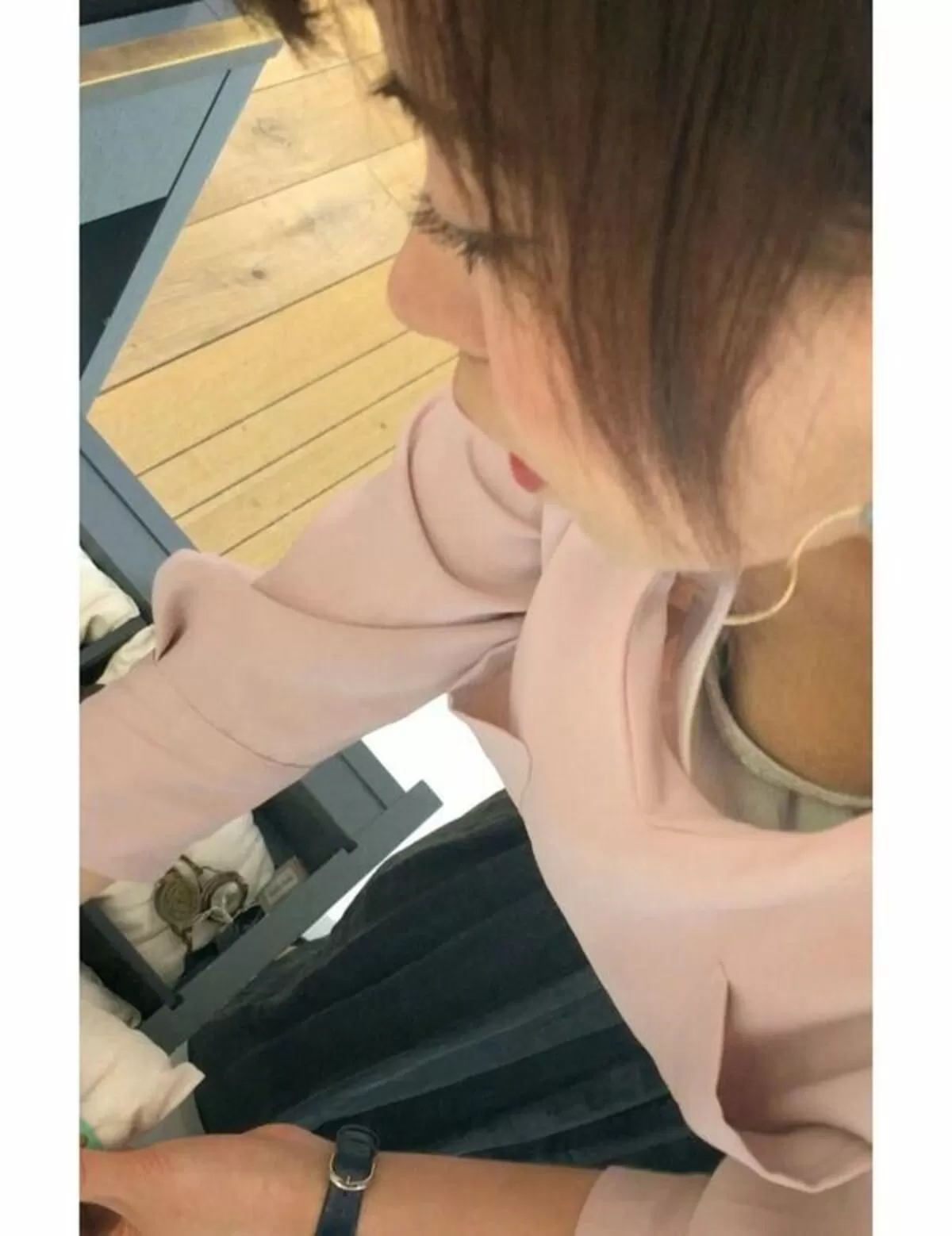 前屈み胸チラエロ画像150