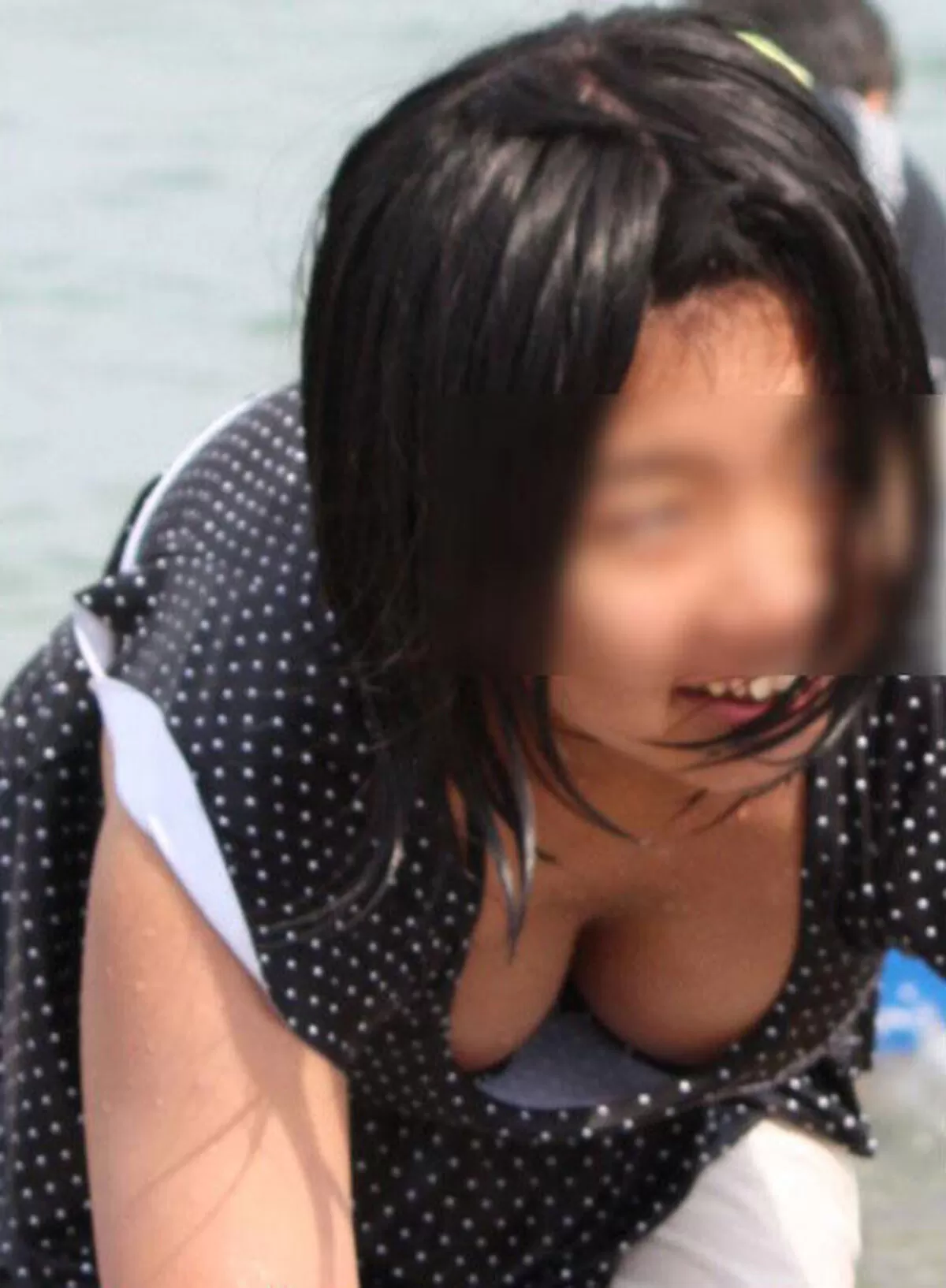 前屈み胸チラエロ画像178