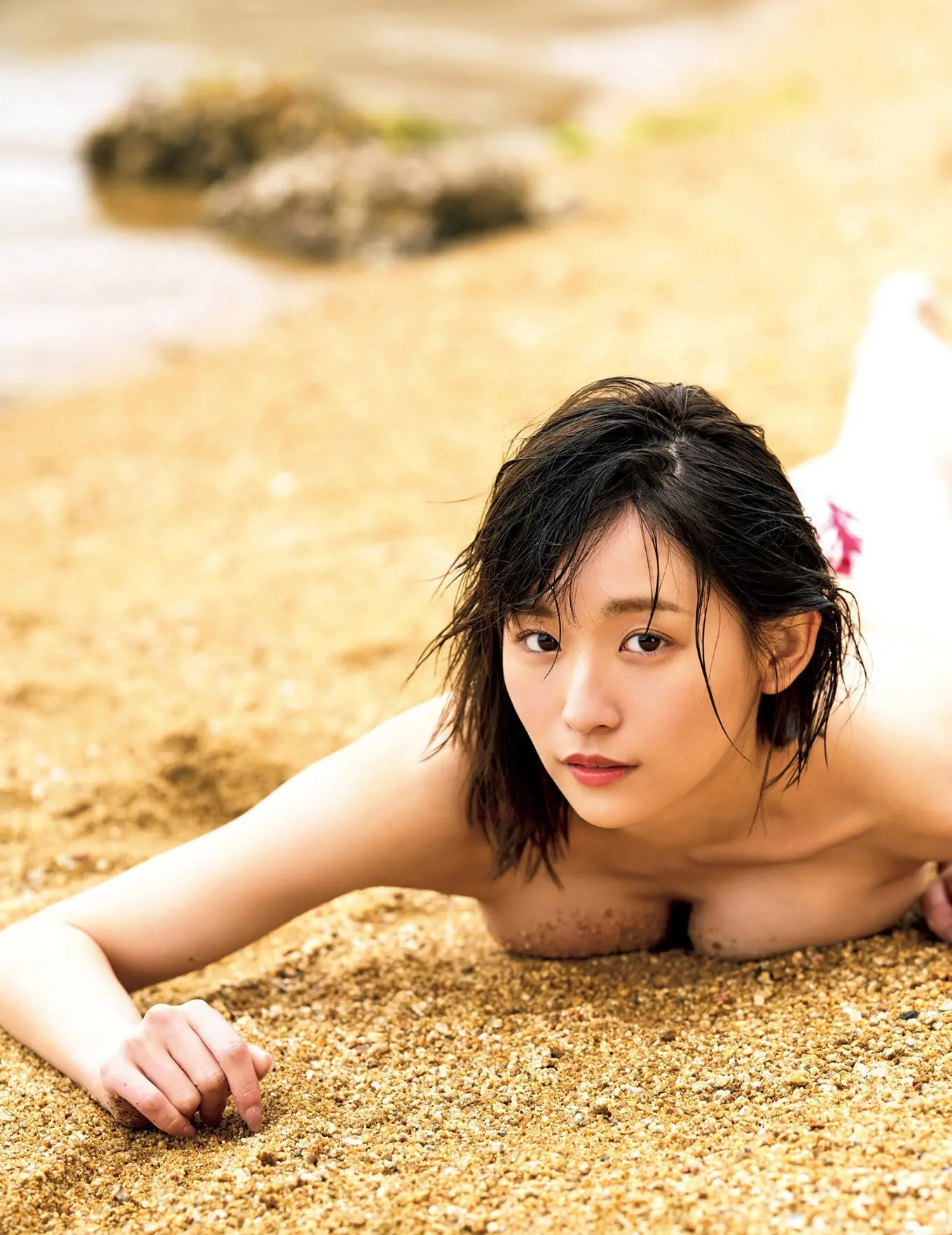 浅川梨奈エロ画像003