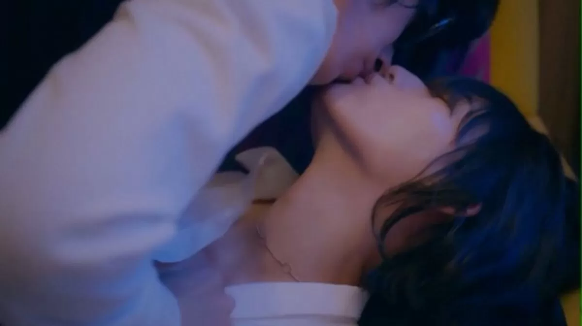 浅川梨奈エロ画像014