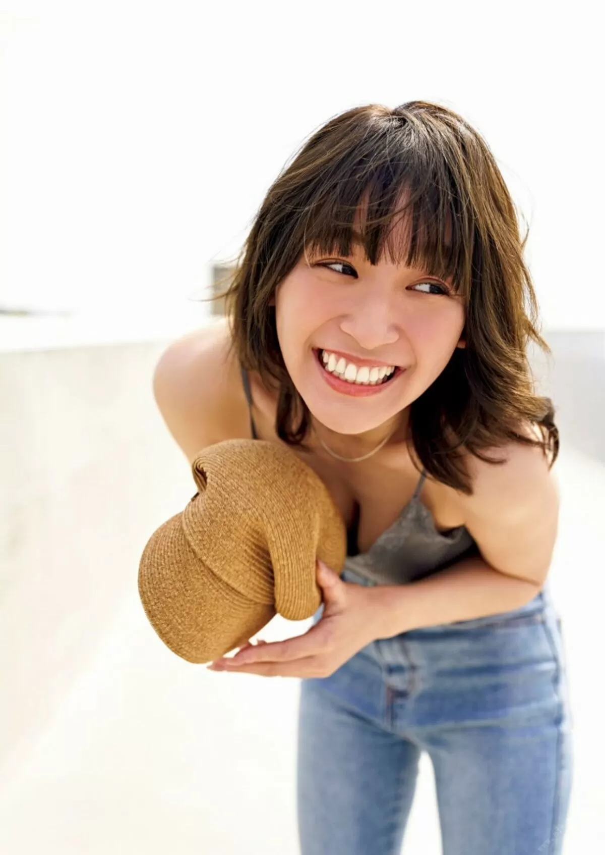 浅川梨奈エロ画像059