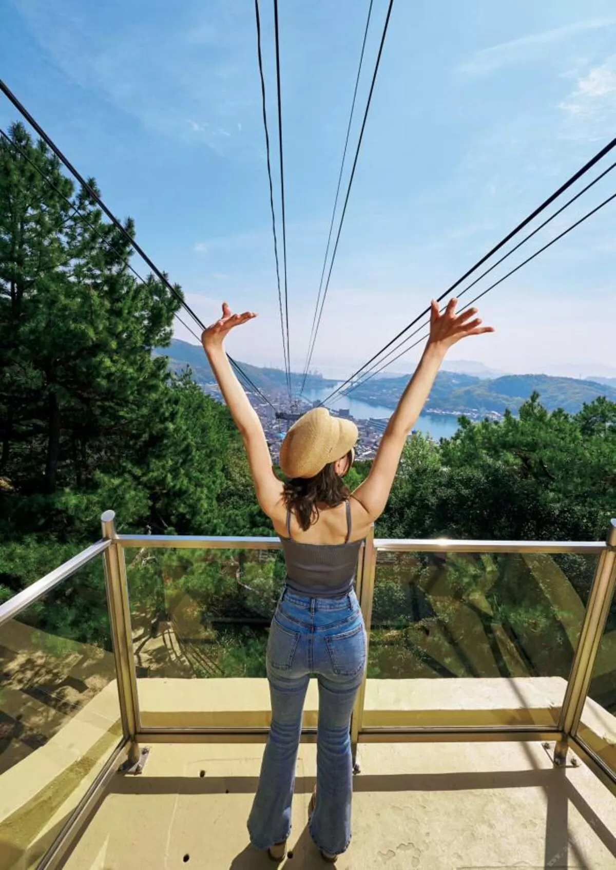 浅川梨奈エロ画像066