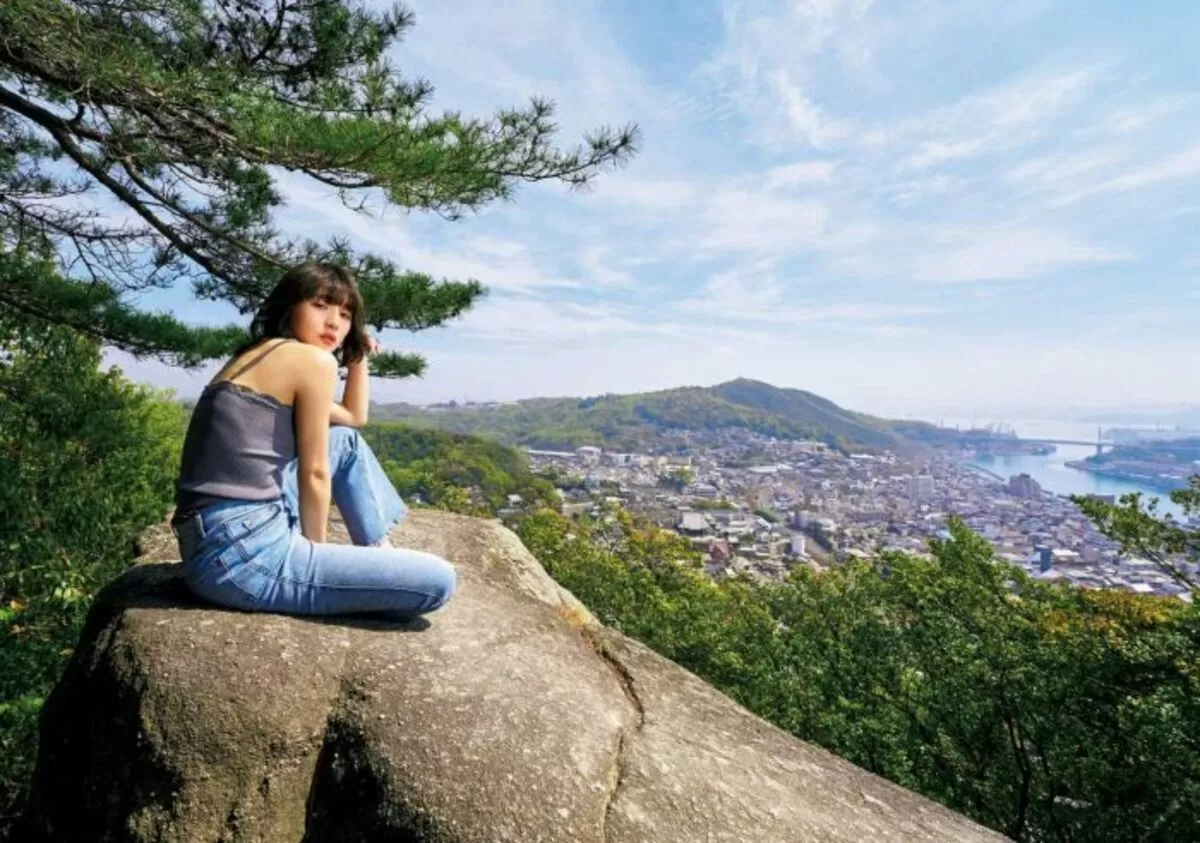 浅川梨奈エロ画像067