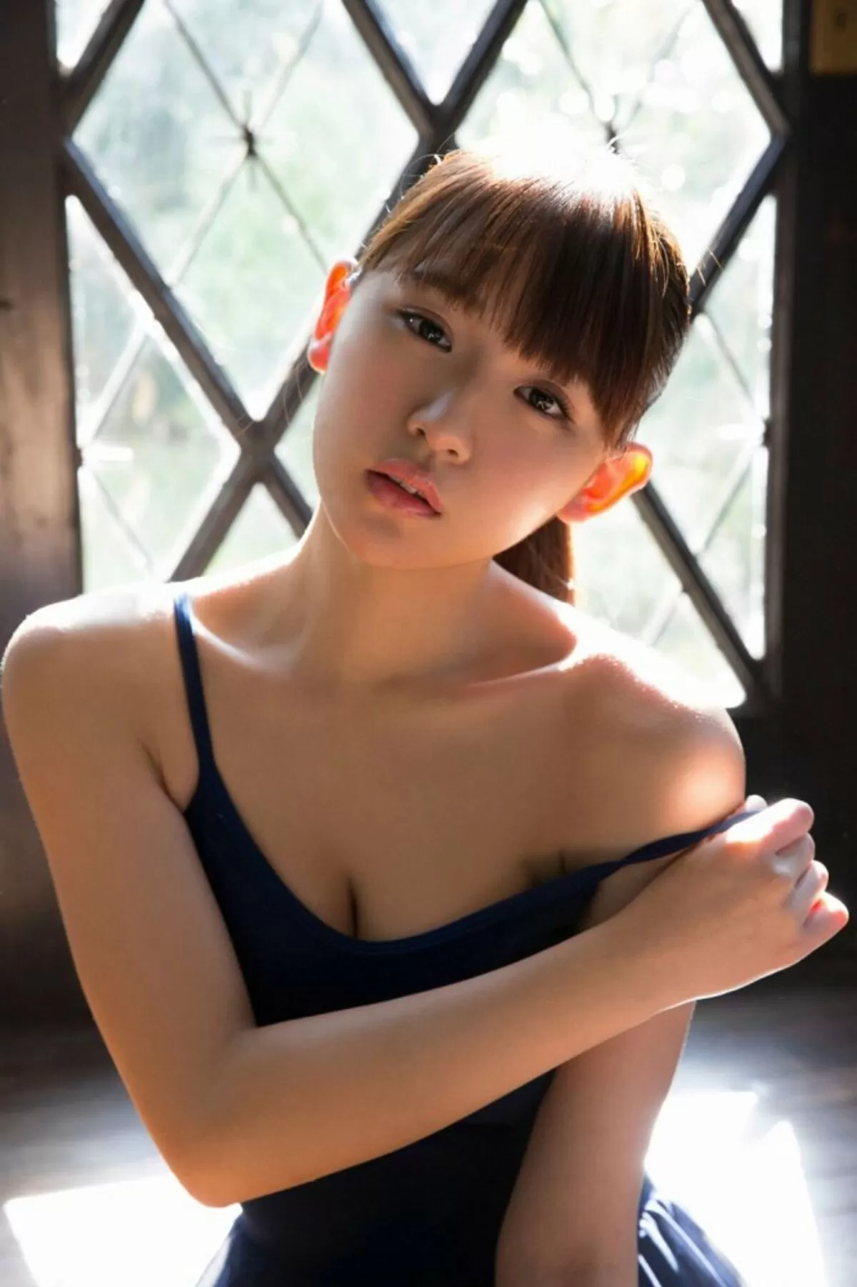 浅川梨奈エロ画像305