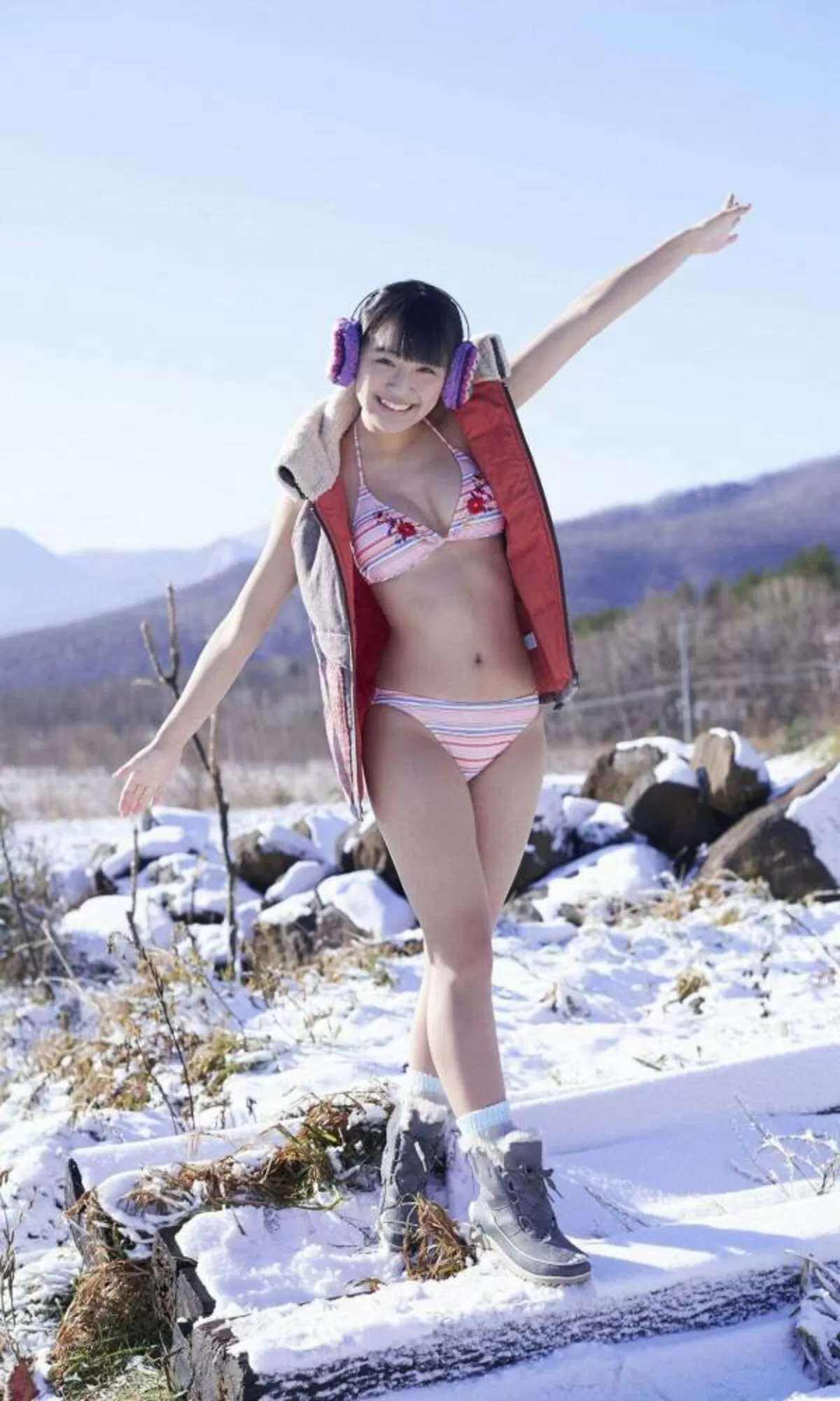 浅川梨奈エロ画像328