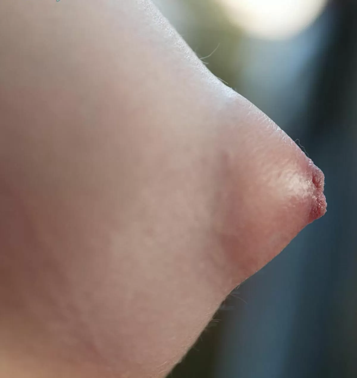 【高画質】乳首をドアップで見てみよう！細かなシワまでくっきりな乳首画像。098