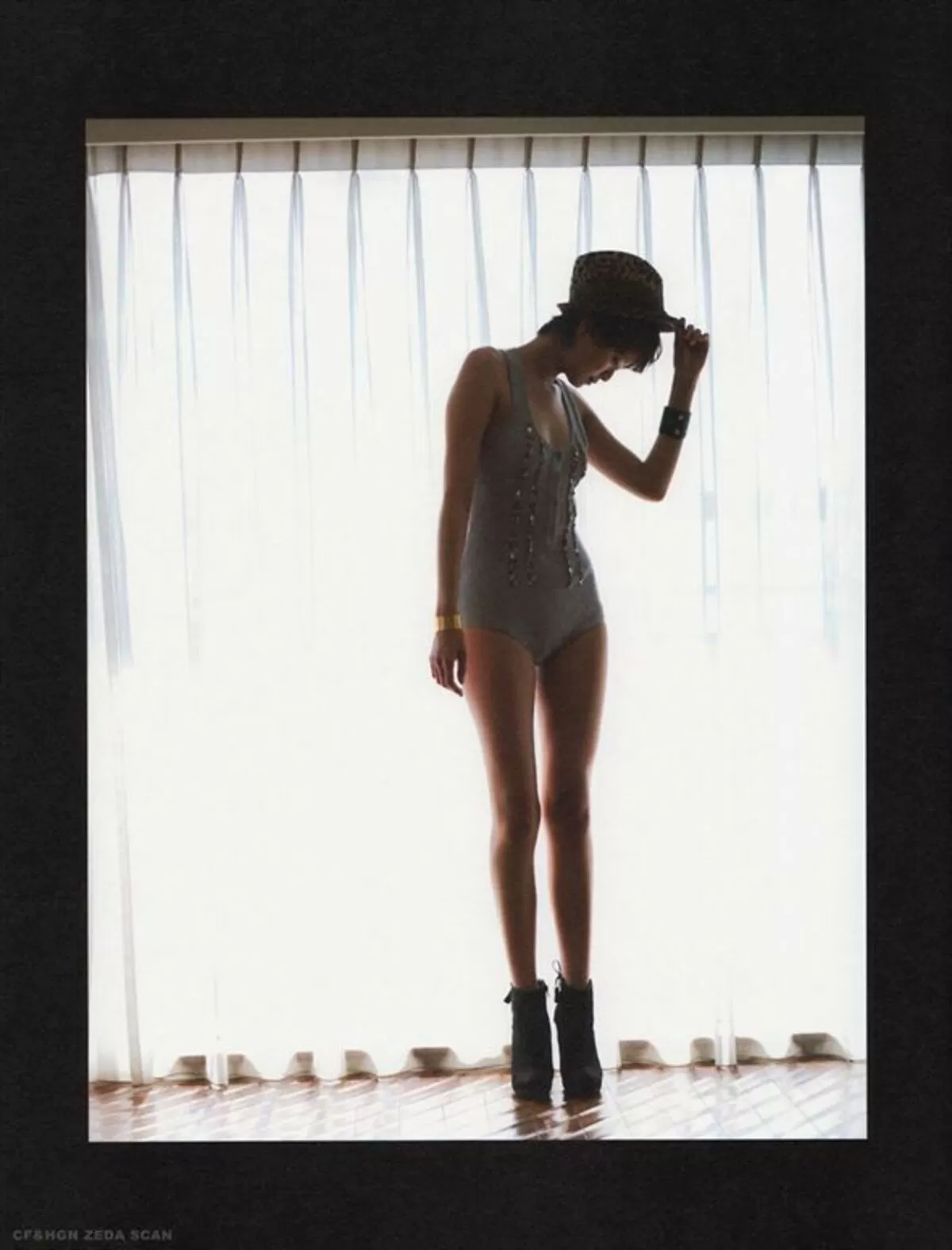 榮倉奈々エロ画像057