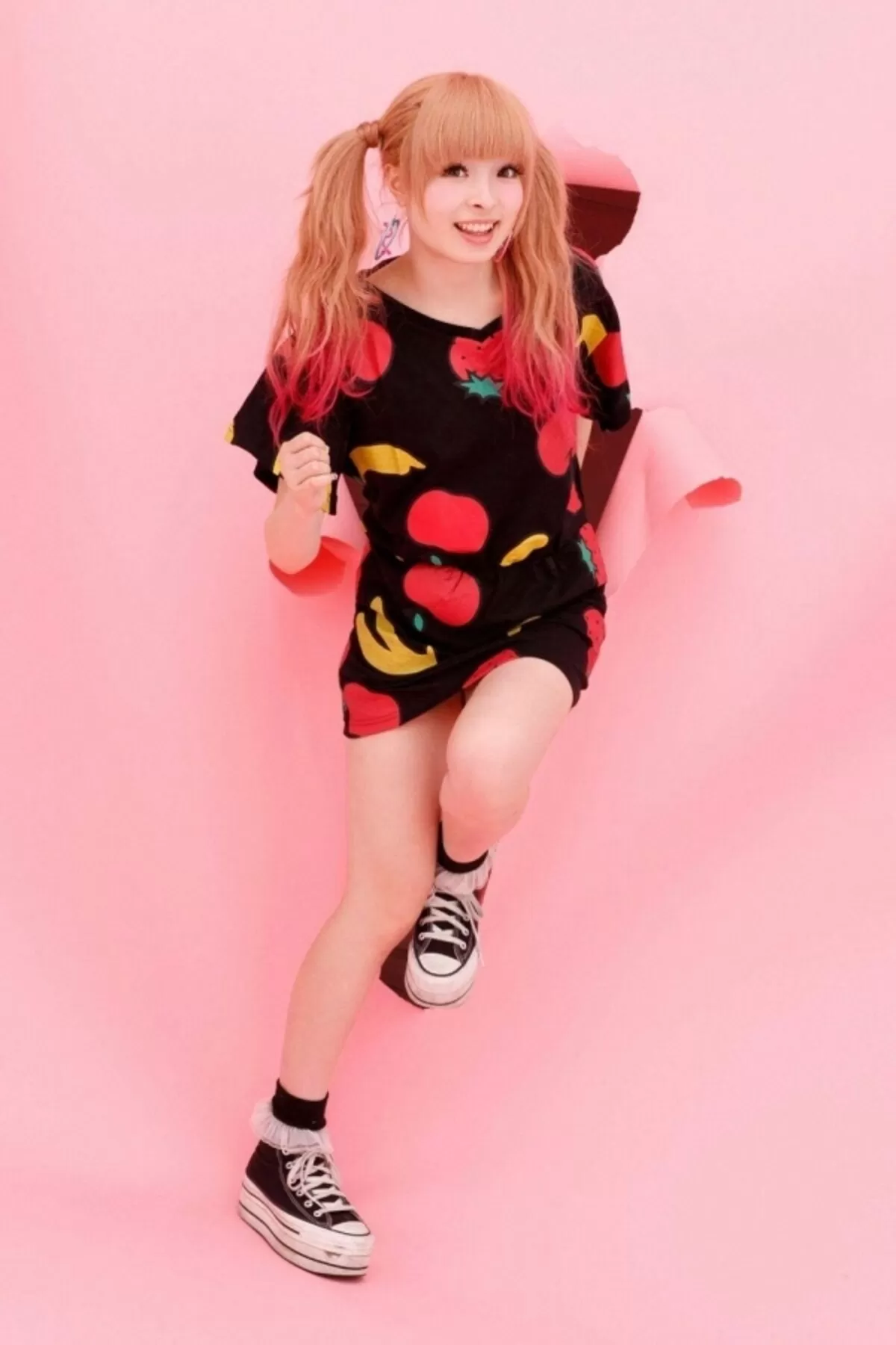 きゃりーぱみゅぱみゅエロ画像026