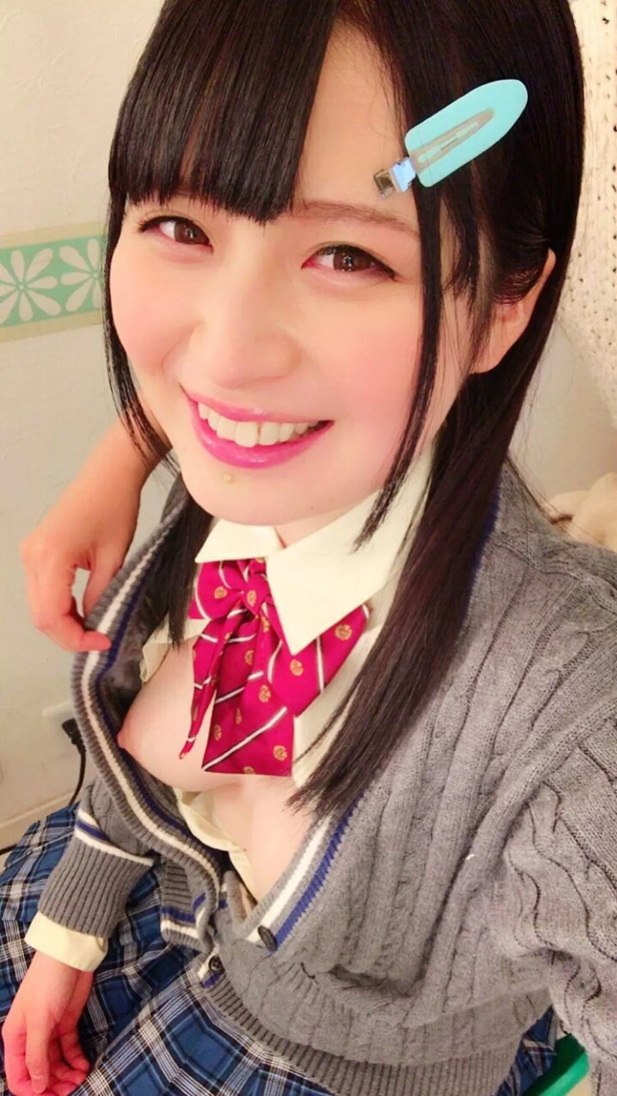 JKおっぱいエロ画像025