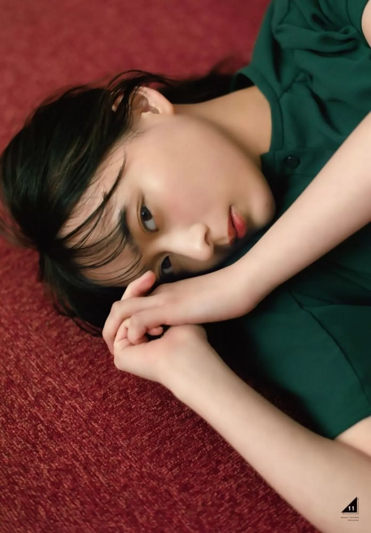 鈴木絢音エロ画像062