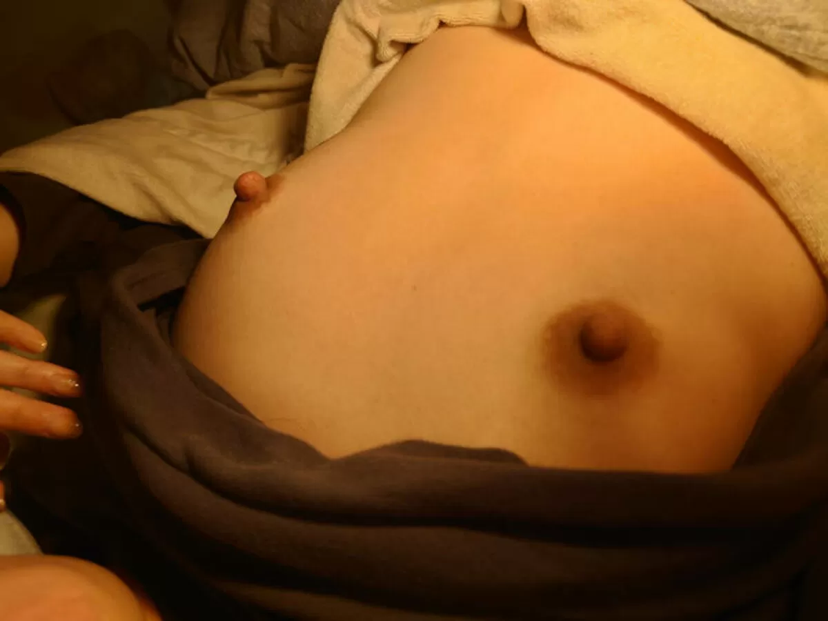 貧乳人妻エロ画像042