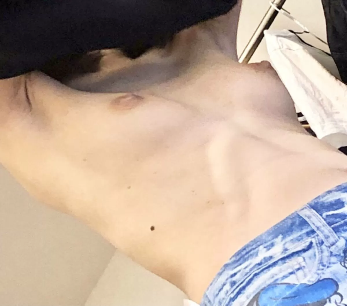 貧乳人妻エロ画像050