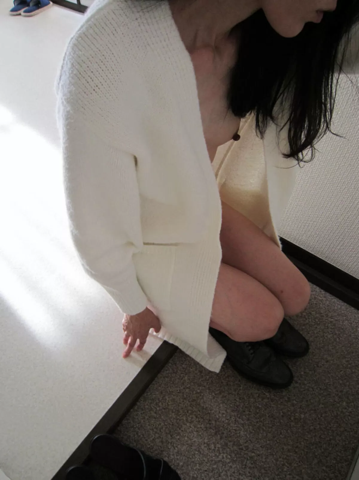 貧乳人妻エロ画像123