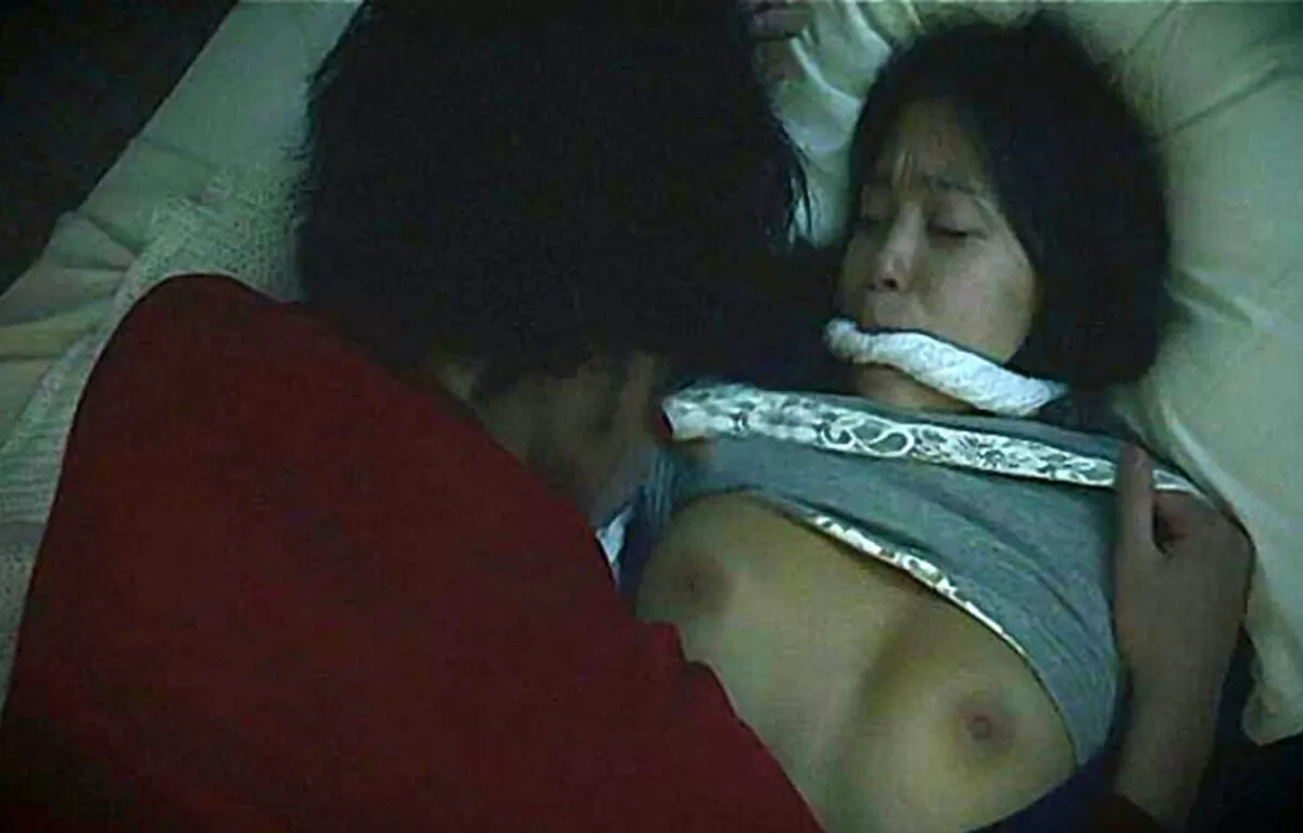 岩佐真悠子エロ画像016