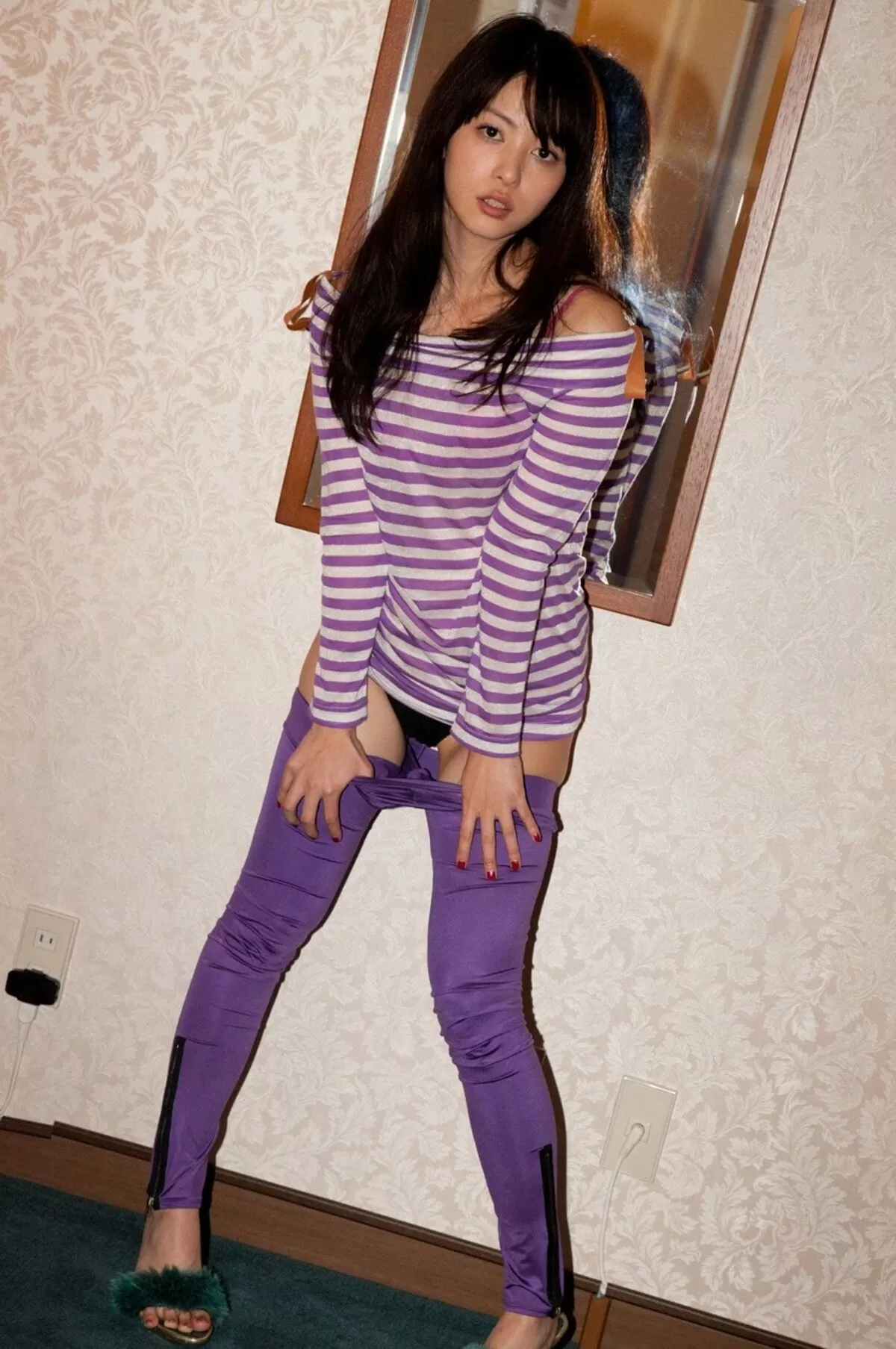 岩佐真悠子エロ画像057