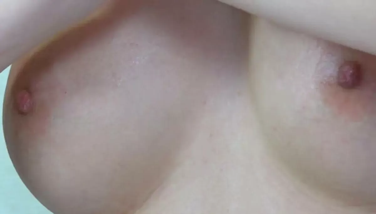 乳首エロ画像207