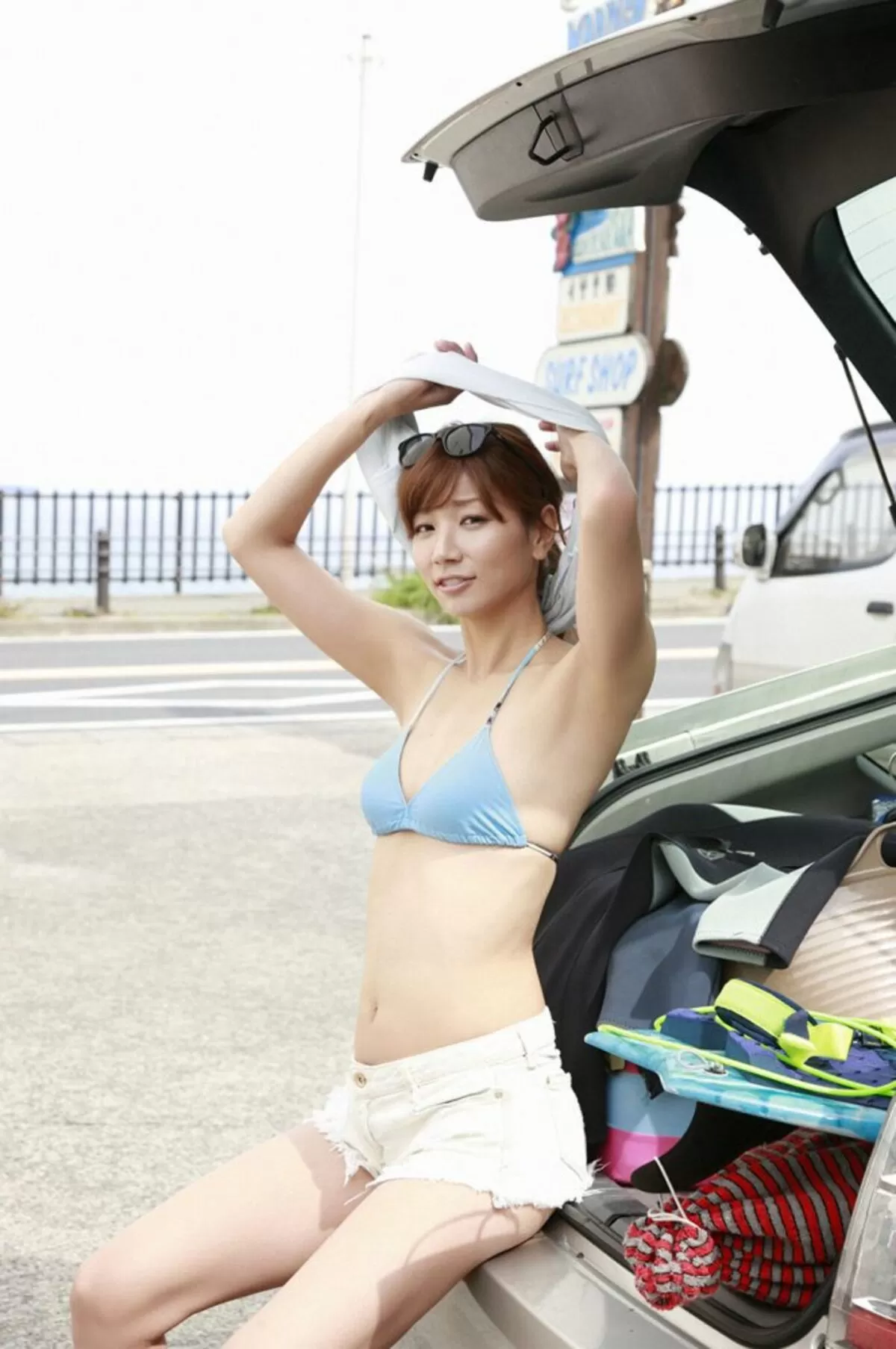 青木愛エロ画像208