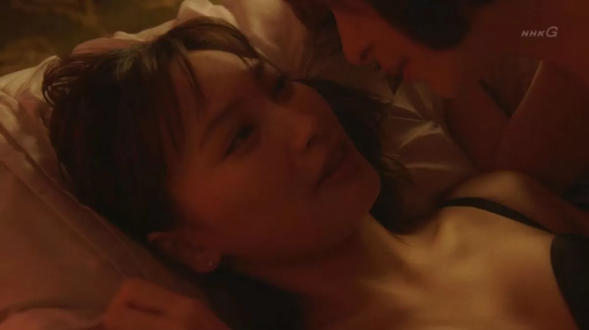 大政絢エロ画像034