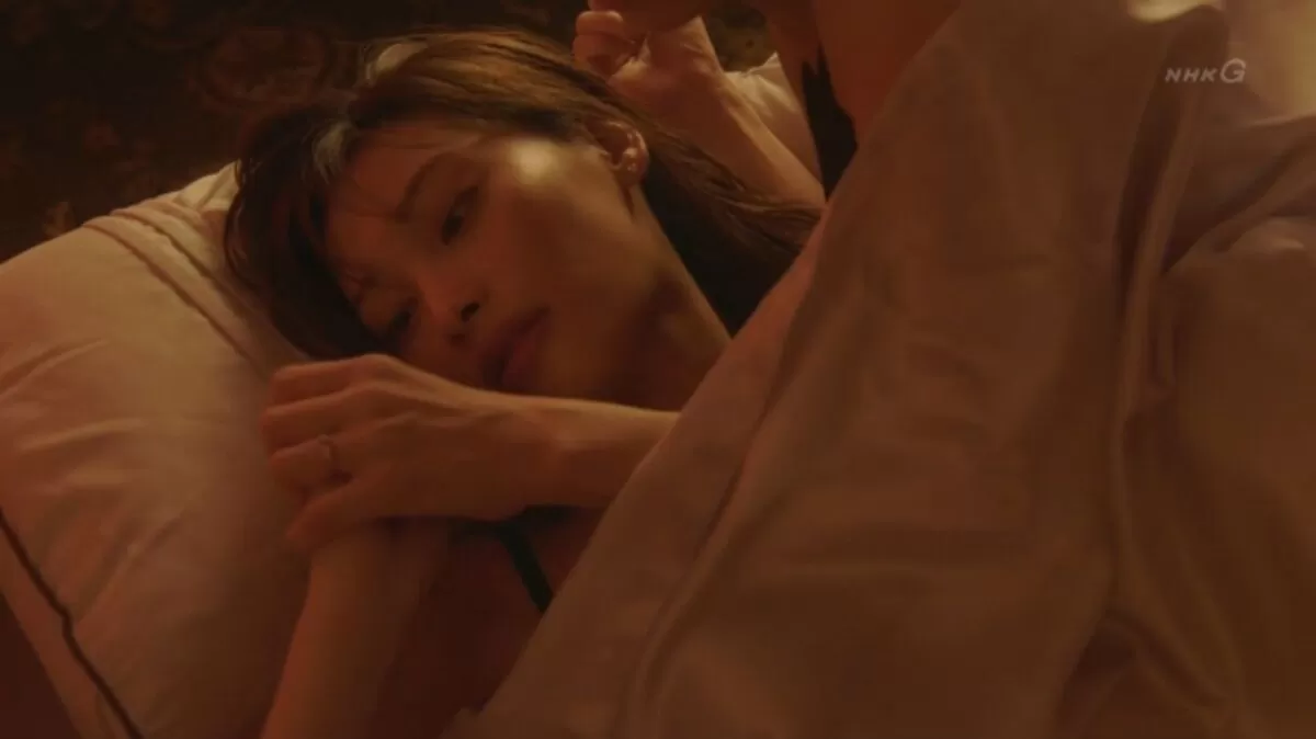 大政絢エロ画像036